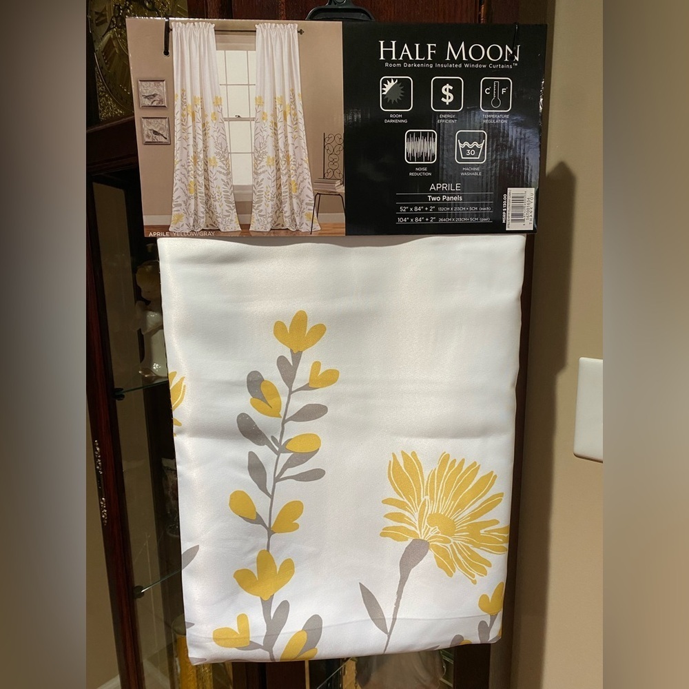 Lush Decor Half Moon Aprile Yellow Insulated Window Two Curtain Panels 52"x84" - Picture 8 of 11